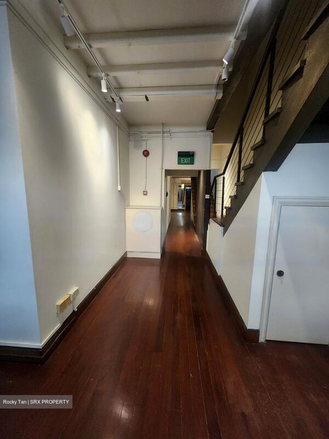 Crawford Court (D7), Retail #453516391